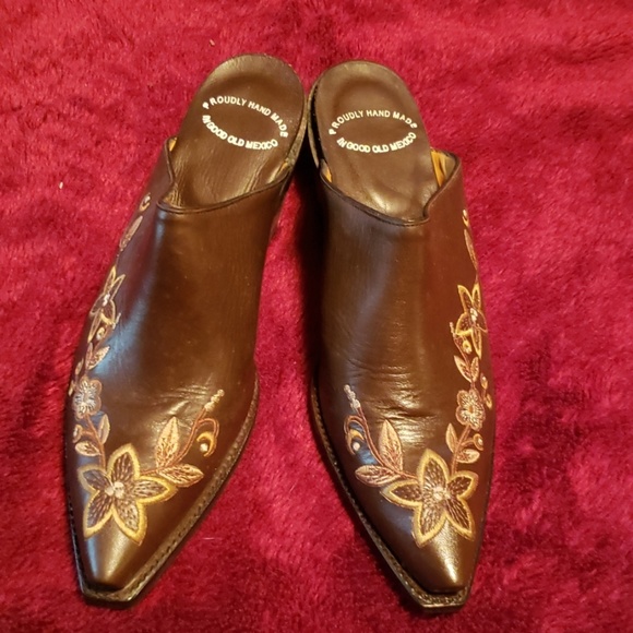 NWOB Brown Leather Boots - Picture 1 of 7